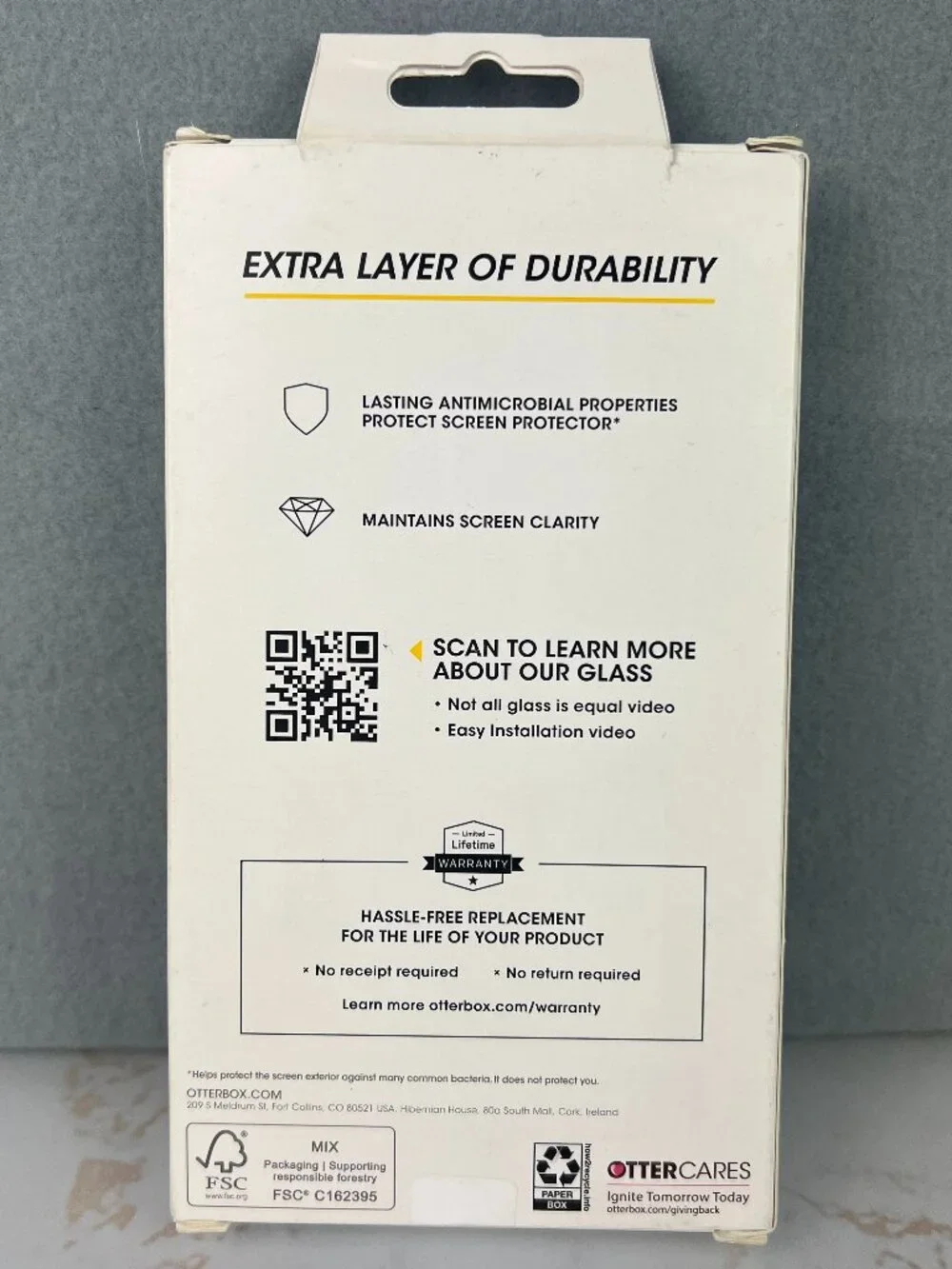 NEW OtterBox Premium Glass Protector for iPhone 15 PRO Fingerprint Resistant